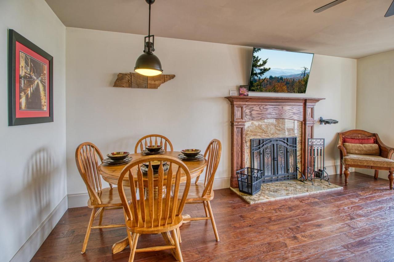 Breathtaking Sunsets, Views, Pool, Heaven Awaits! Villa Gatlinburg Eksteriør bilde