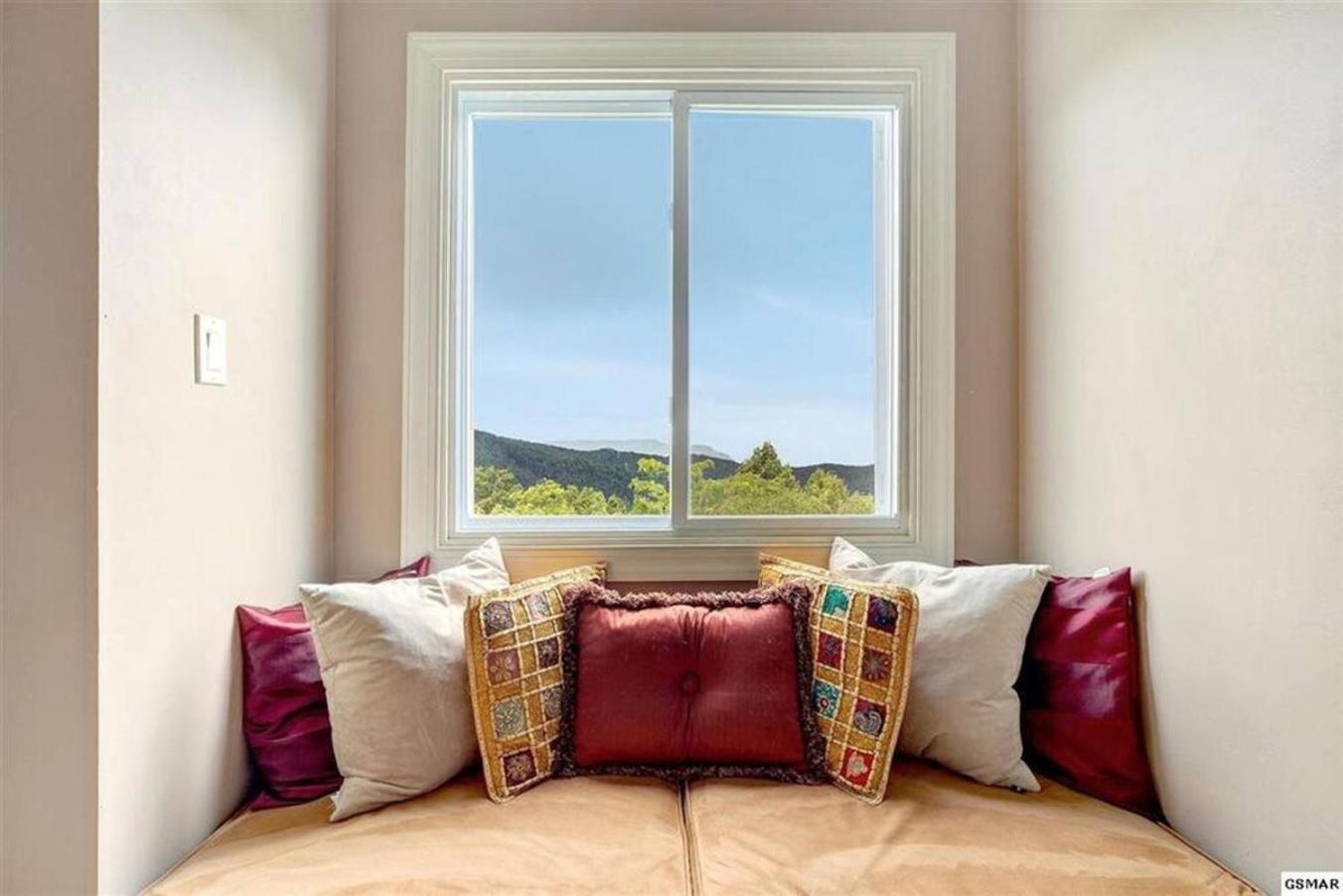 Breathtaking Sunsets, Views, Pool, Heaven Awaits! Villa Gatlinburg Eksteriør bilde